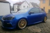 VW Golf R20 cu motor V6