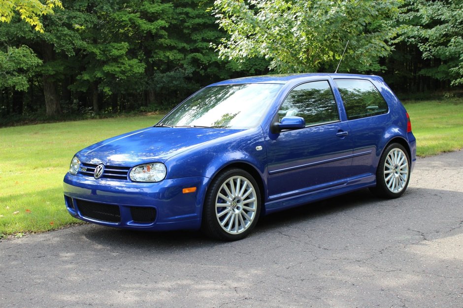 VW Golf R32 cu 1.789 mile