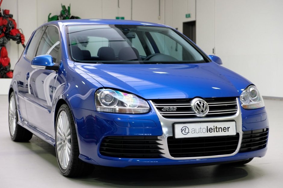 VW Golf R32 cu 27000 km