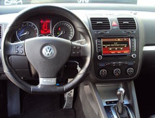 VW Golf R32 de 501 CP, de vanzare