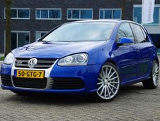 VW Golf R32 de 547 CP