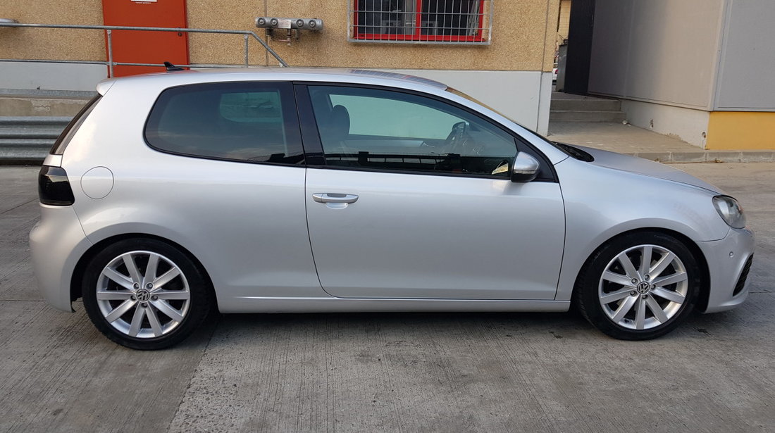 VW Golf R32 line 2010