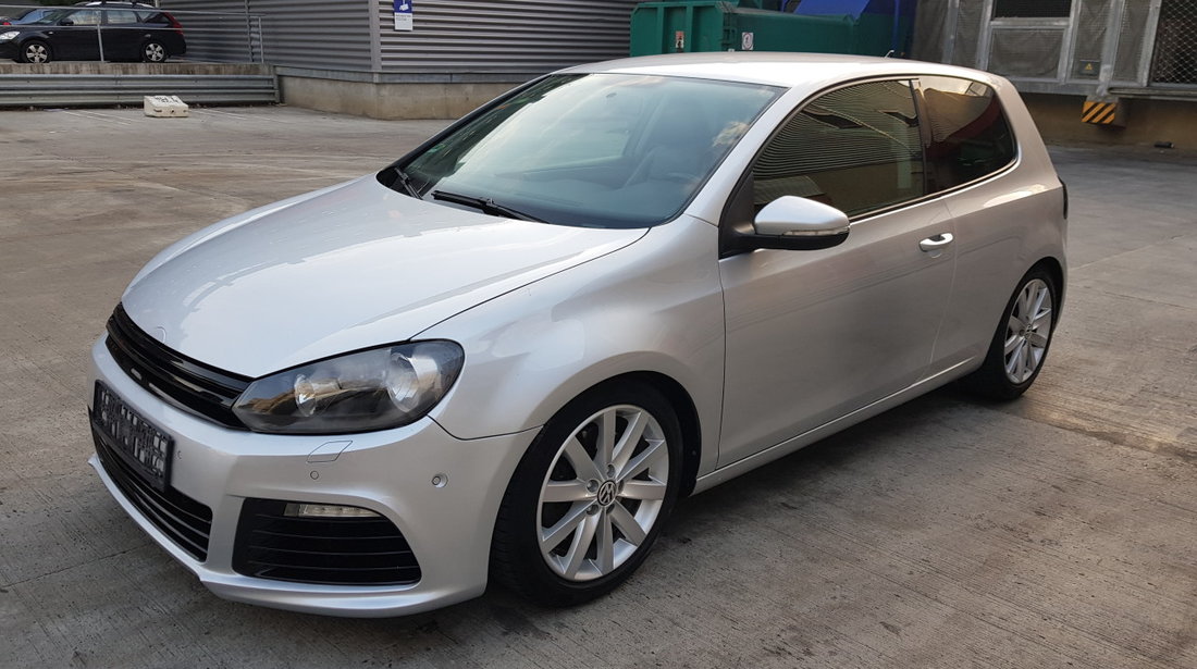 VW Golf R32 line 2010