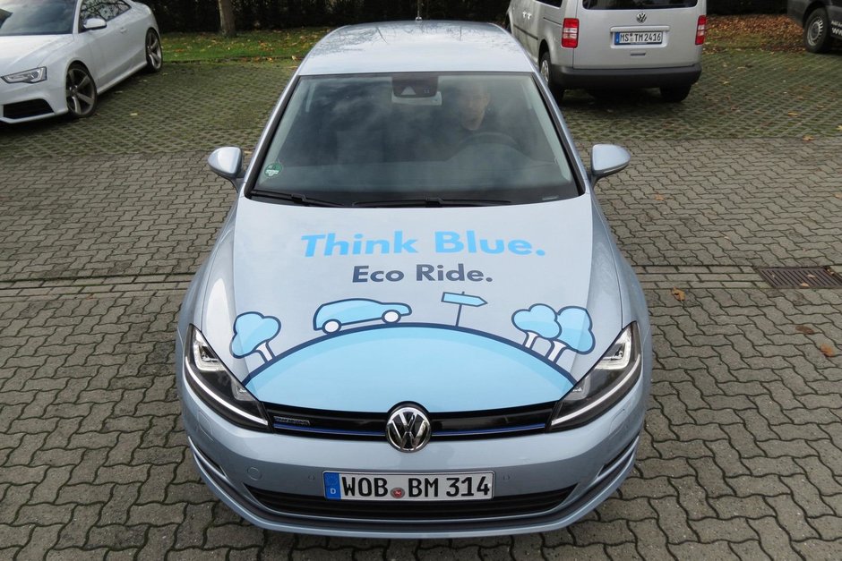 VW Golf TDI BlueMotion - Think Blue. Eco Ride.