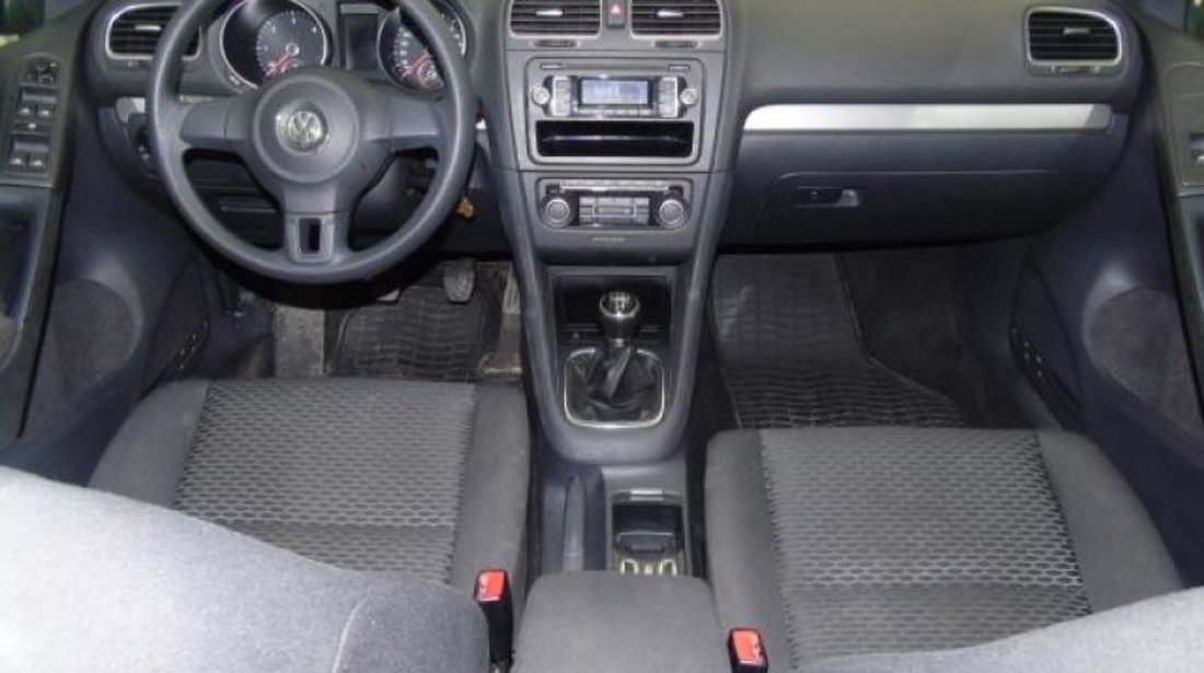 VW Golf VI 1.6 TDI Trendline 90 CP 2013