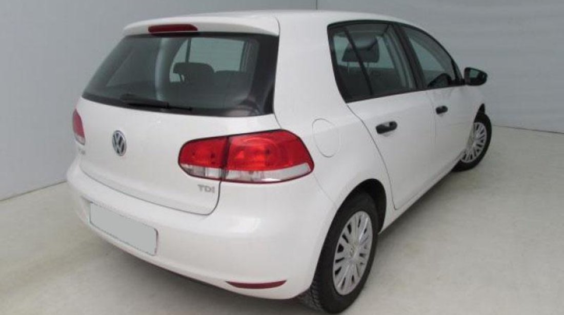 VW Golf VI 1.6 TDI Trendline 90 CP 2013