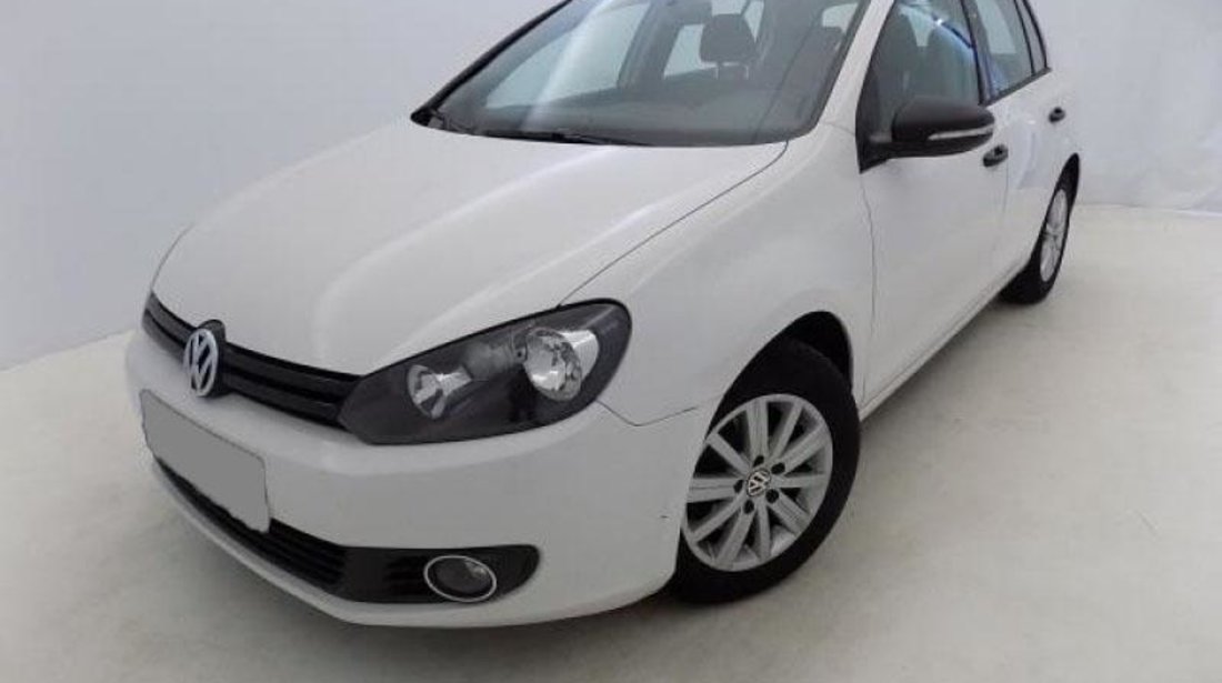 VW Golf VI Drive 1.6 TDI 90 CP 2012