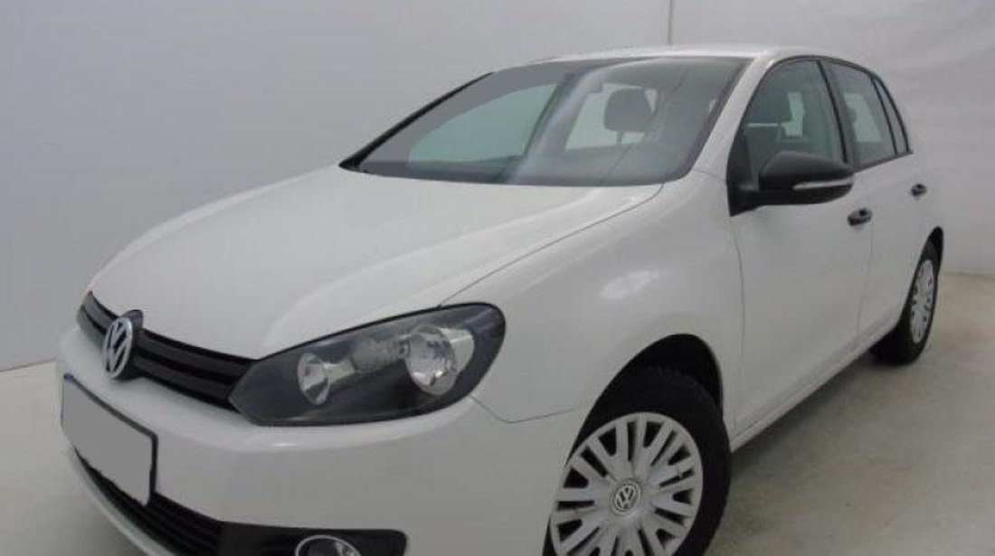 VW Golf VI TRENDLINE ED. 1.6 TDI DPF 90 CP M5 2012