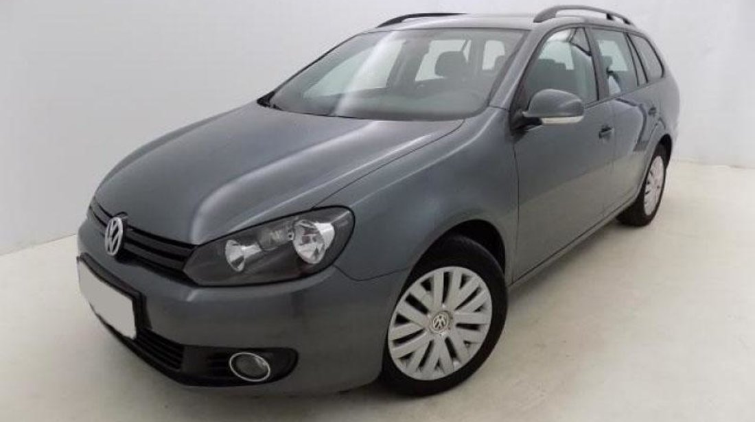 VW Golf VI Variant 1.6 TDI Trendline 105 CP 2012