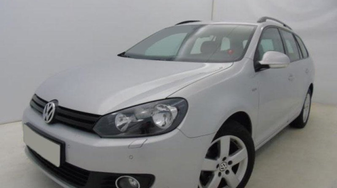 VW Golf VI Variant 1.6 TDI Trendline 105 CP 2013