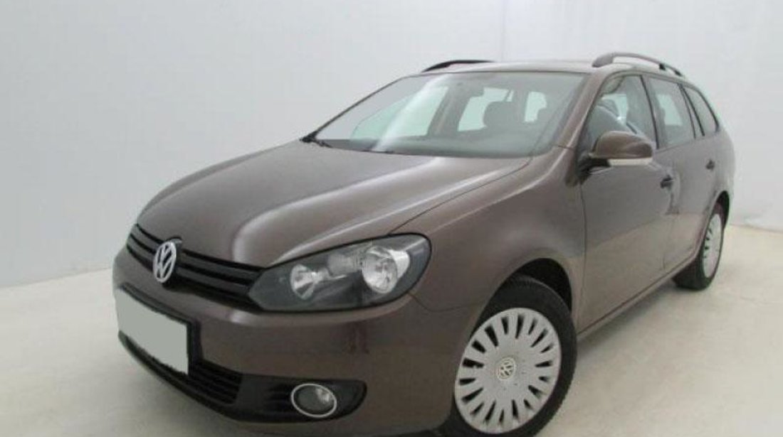 VW Golf VI Variant 1.6 TDI Trendline 90 CP 2013