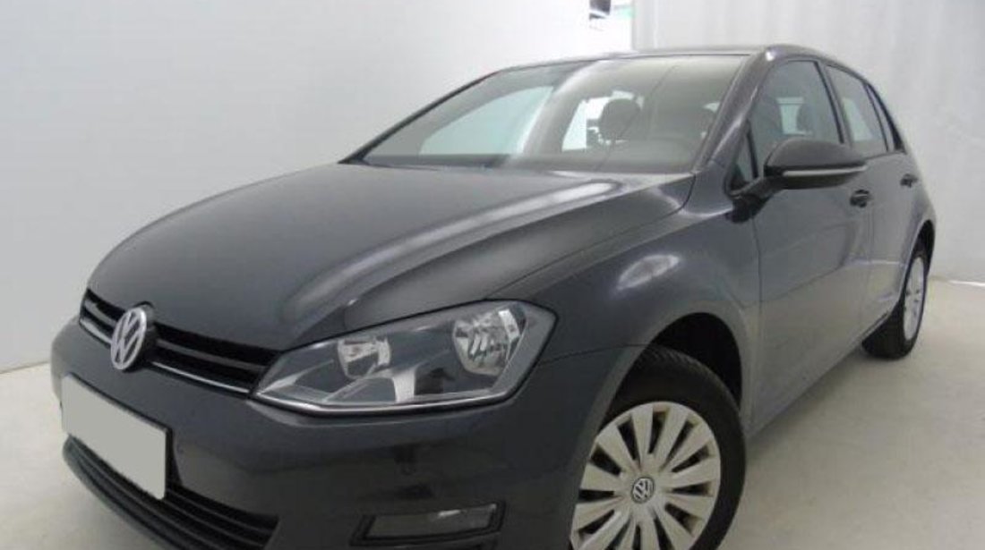 VW Golf VII 1.6 TDI 105 CP BMT Trendline Start/Stop 2013