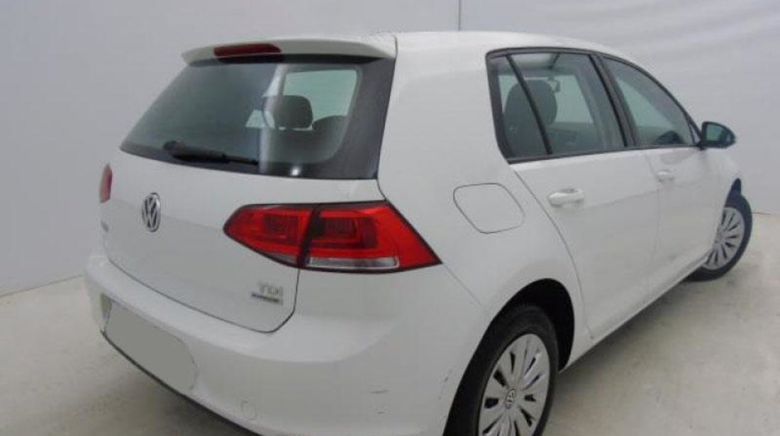 VW Golf VII 1.6 TDI BlueMotion Technology Trendline 90 CP Start/Stop 2013