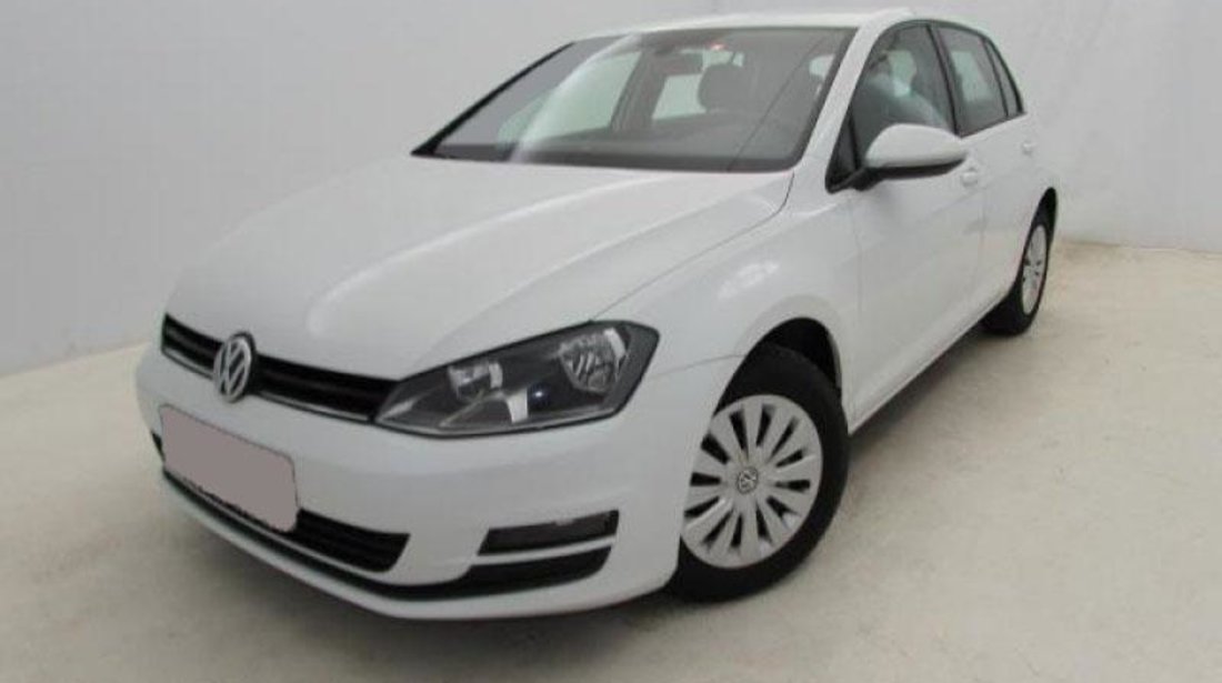 VW Golf VII 1.6 TDI BlueMotion Technology Trendline 90 CP Start/Stop 2013