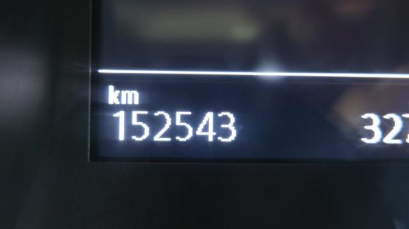 VW Golf VII Variant 1.6 TDI 105 CP Comfortline BMT Start&Stop 2014