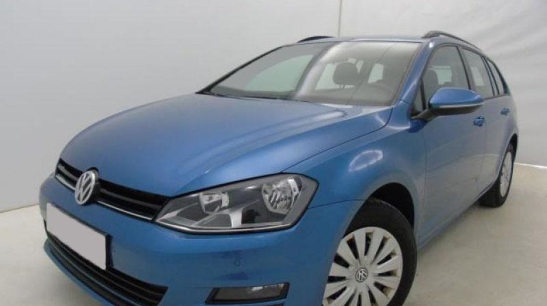 VW Golf VII Variant 1.6 TDI BlueMotion Technology Trendline 105 CP Start/Stop 2014