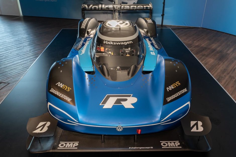 VW ID. R