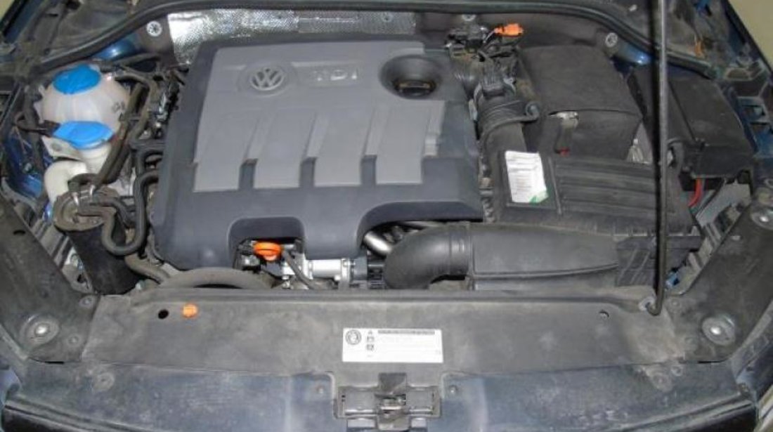 VW Jetta 1.6 TDI Comfortline 105 CP 2012