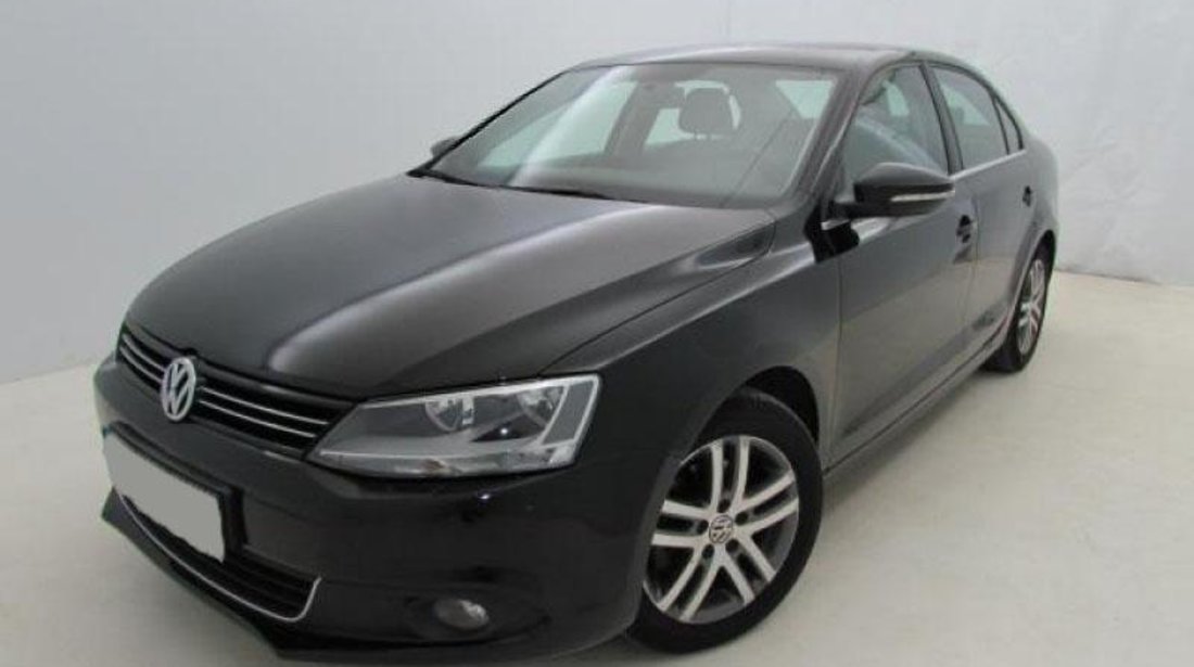 VW Jetta 2.0 TDI Highline 140 CP 2012