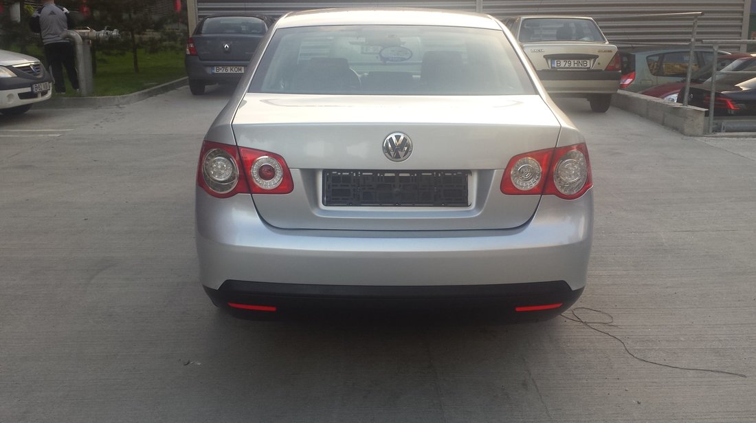 VW Jetta berlina 2007