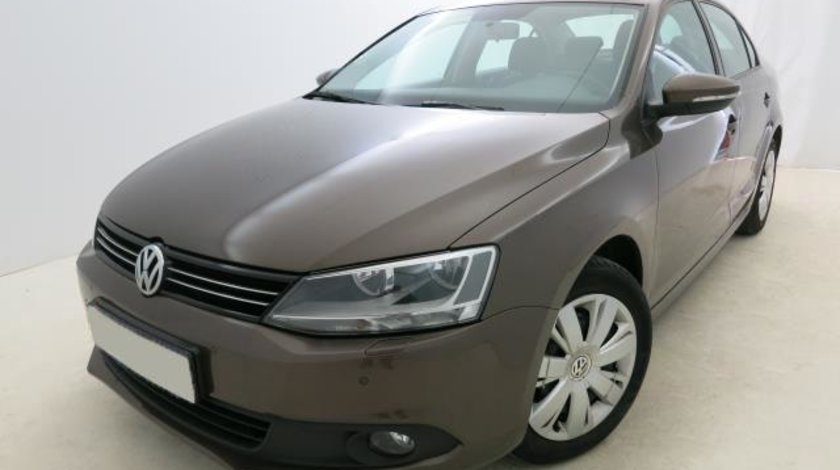 VW Jetta CL 1.6 TDI 105 CP M6 2012