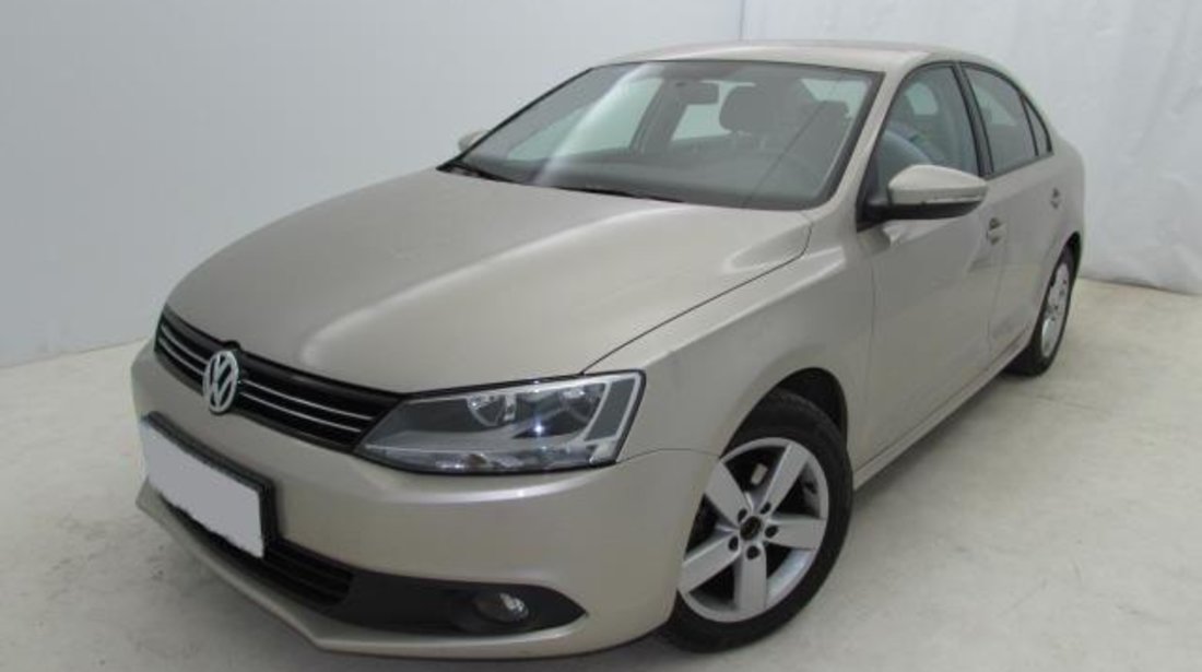 VW Jetta CL 1.6 TDI 105 CP M6 2012