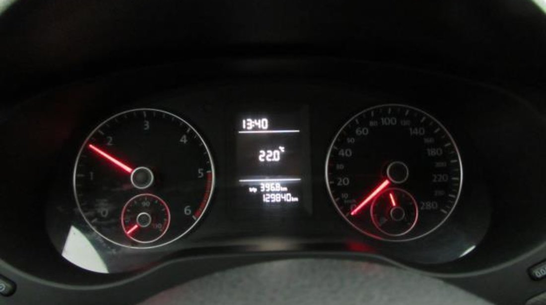 VW Jetta TL 1.6 TDI 105 CP 2012