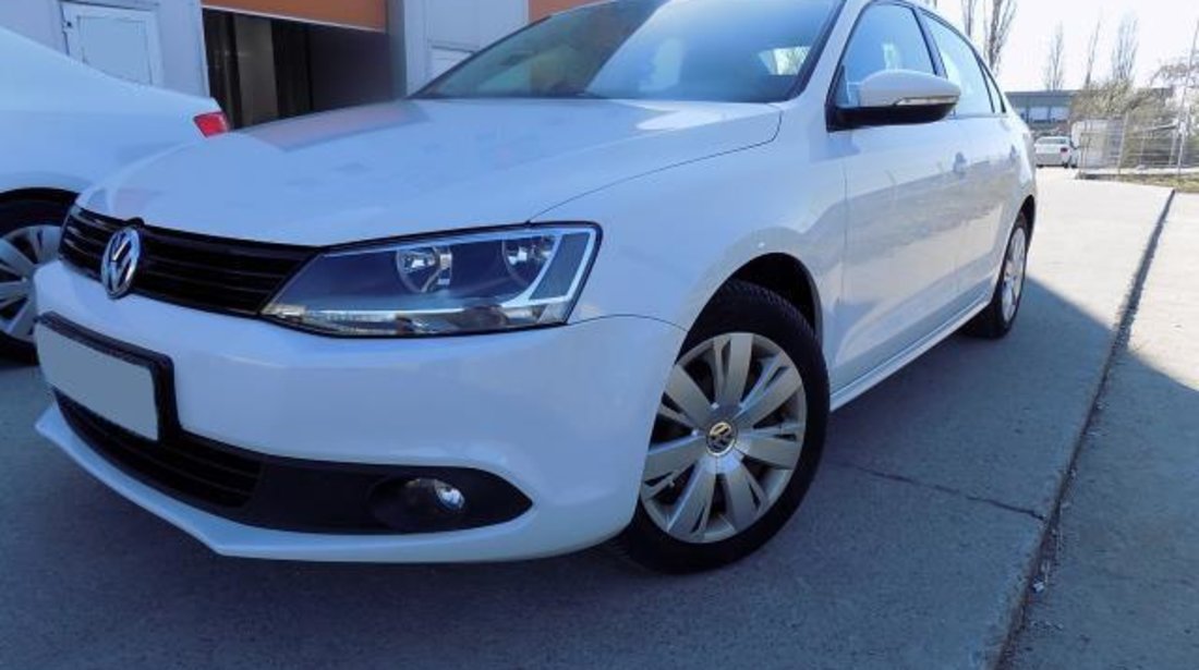 VW Jetta TL 1.6 TDI 105 CP M5 2012