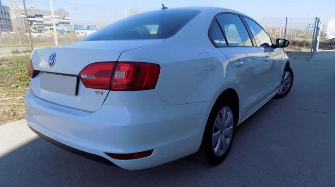 VW Jetta TL 1.6 TDI 105 CP M5 2012