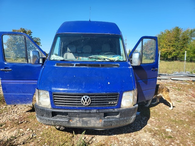 VW LT 35 2.5TDI (2461cc-80kw-109hp) 2000; Furgon