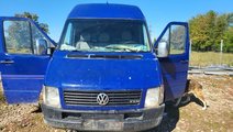 VW LT 35 2.5TDI (2461cc-80kw-109hp) 2000; Furgon