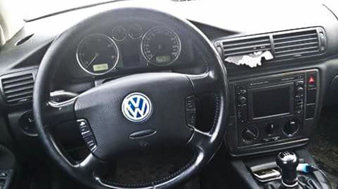 VW Passat 1 2002