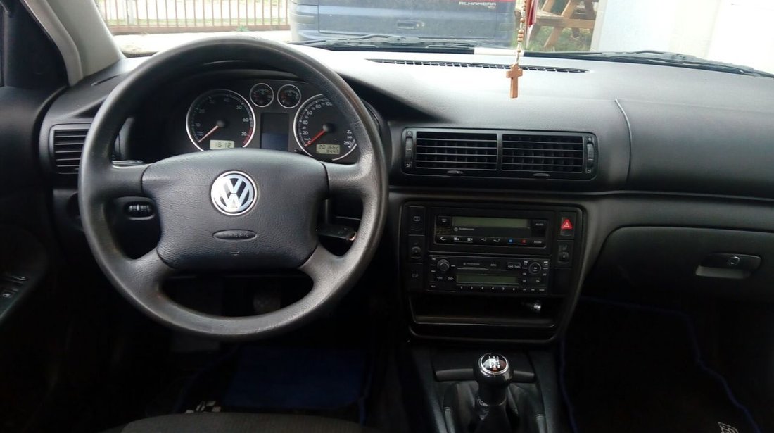 VW Passat 1.6 2002