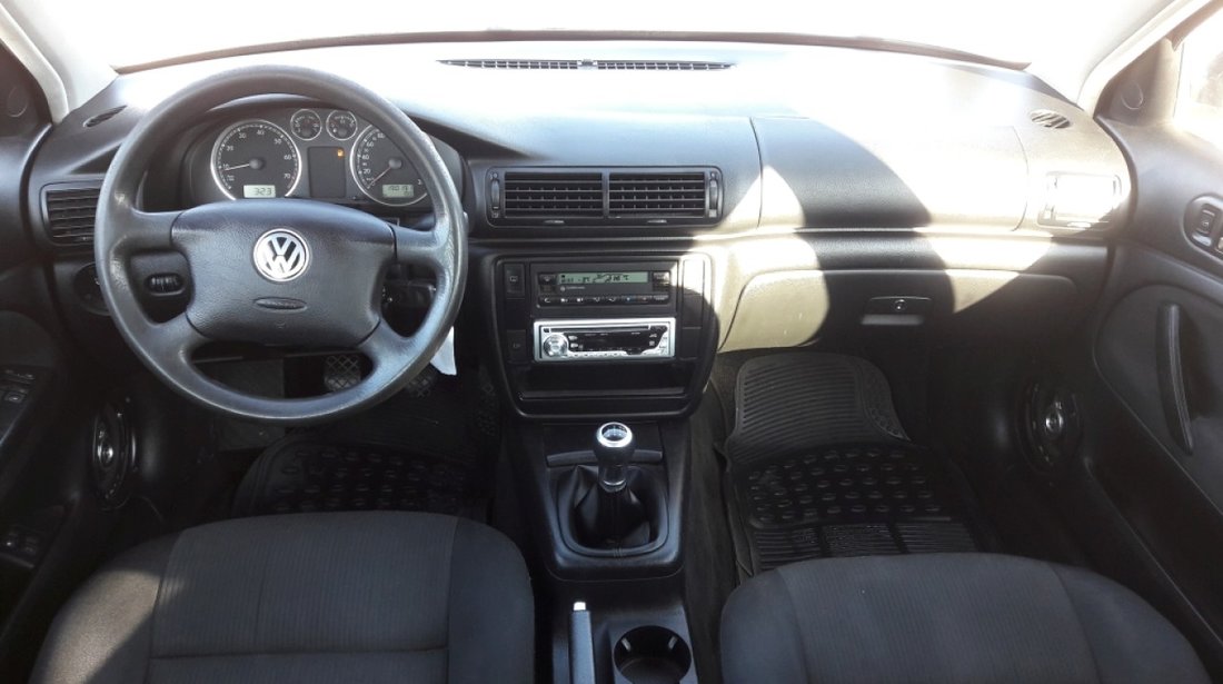 VW Passat 1.6 i 2002