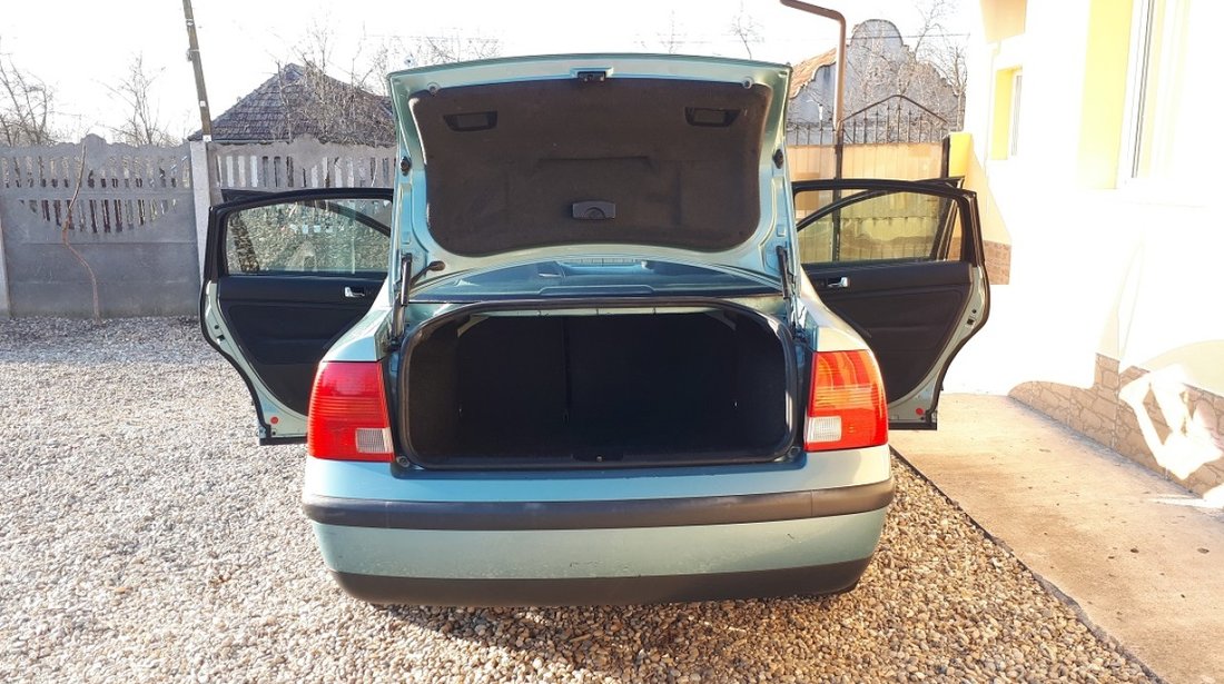 VW Passat 1.6i 1998