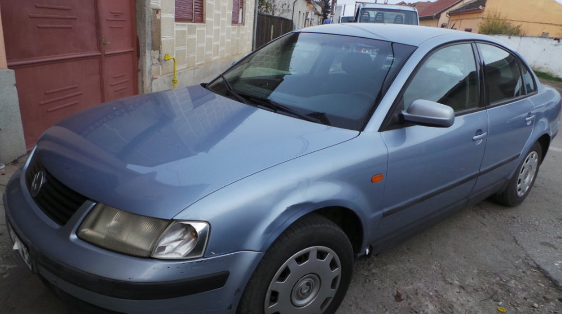 VW Passat 1.6i Clima 1999