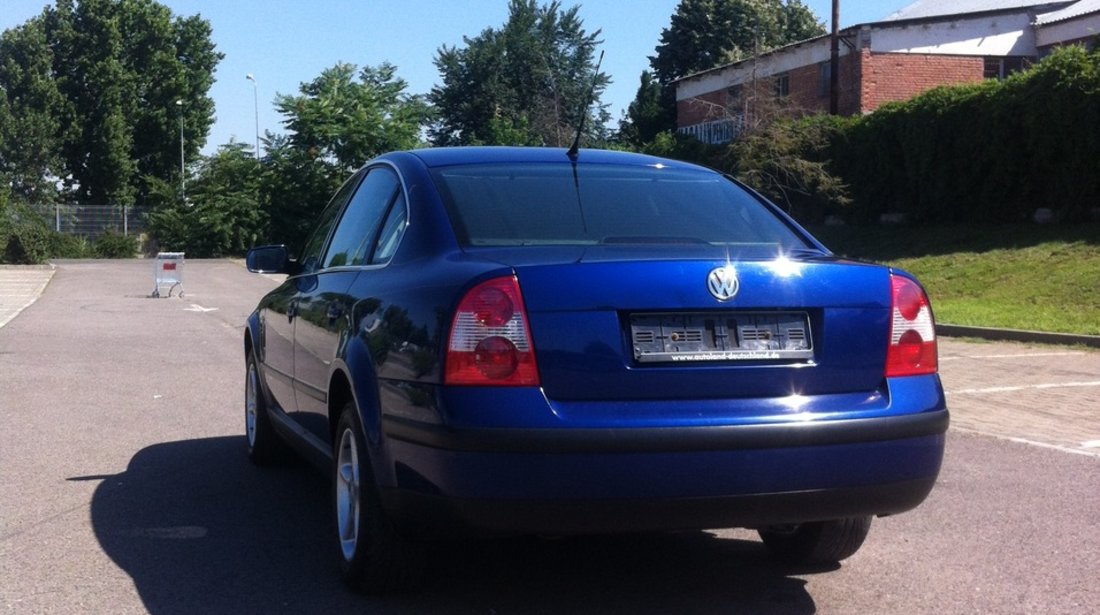 VW Passat 1600cmc  16 V 2001