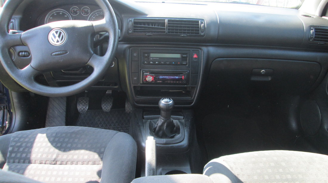 VW Passat 2.0 2003