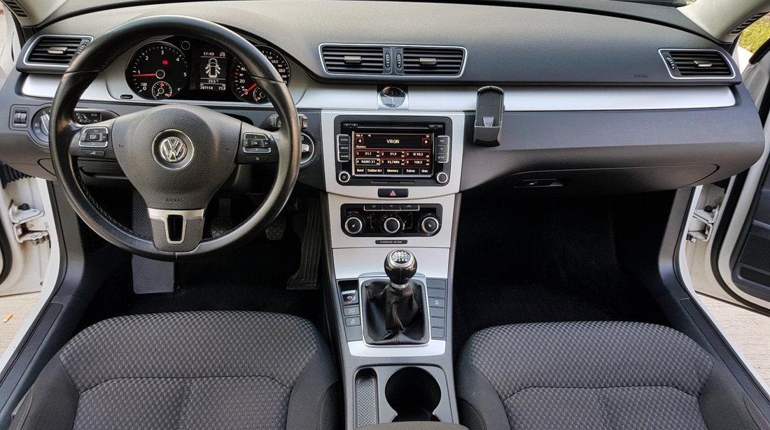VW Passat 2.0 BlueMotion 2012