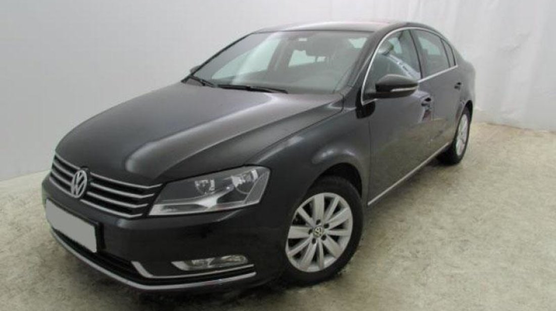 VW Passat 2.0 TDI CL BlueMotion Technology 140 CP Start/Stop 2013