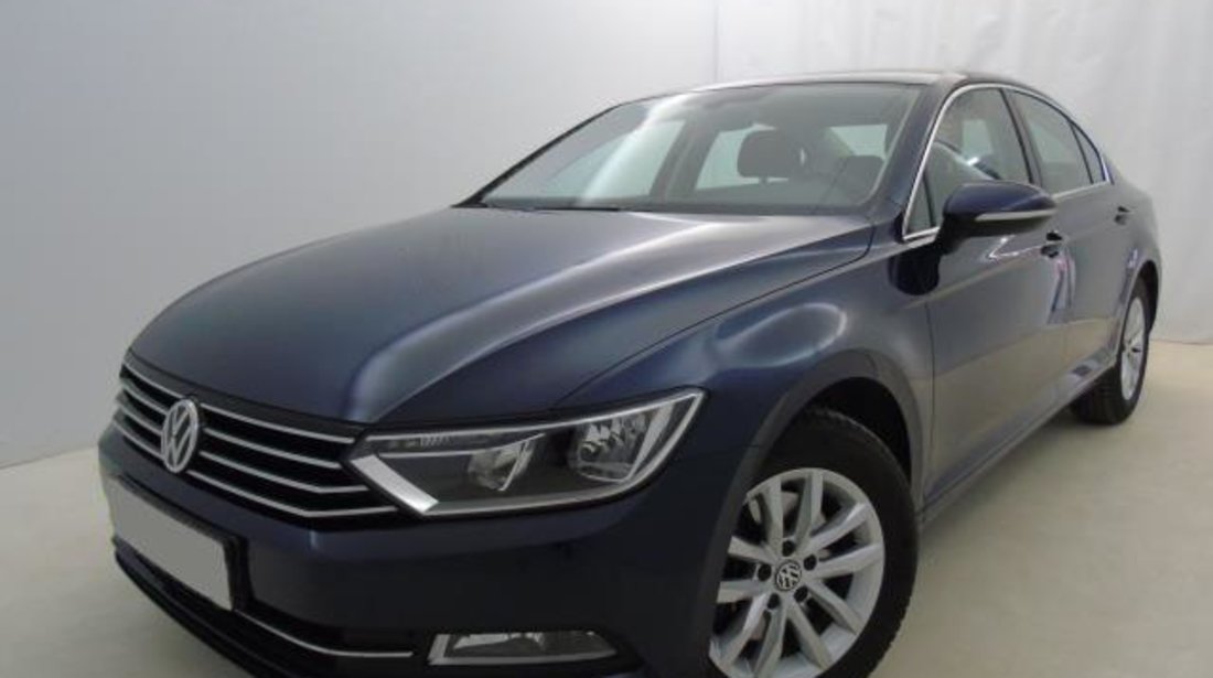 VW Passat 2.0 TDI Comfortline BlueMotion Technology 150 CP Start&Stop 2015