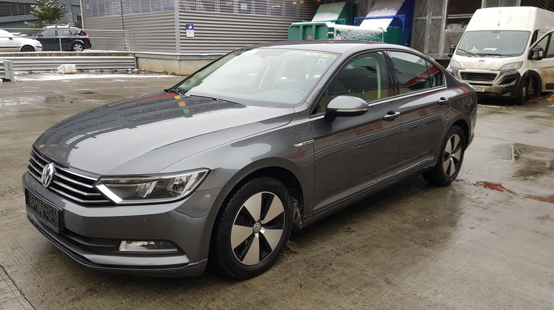 VW Passat B8 2016