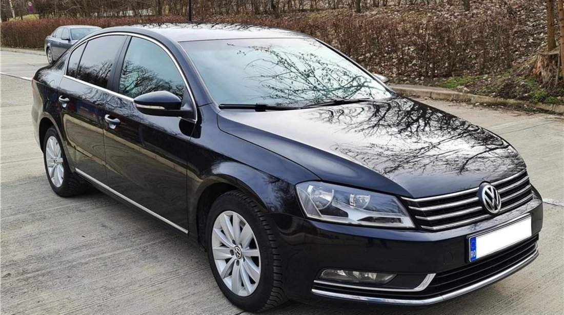 VW Passat - BERLINA 1,6 TDI fab. 2011