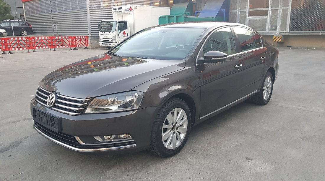 VW Passat blue motion 2013