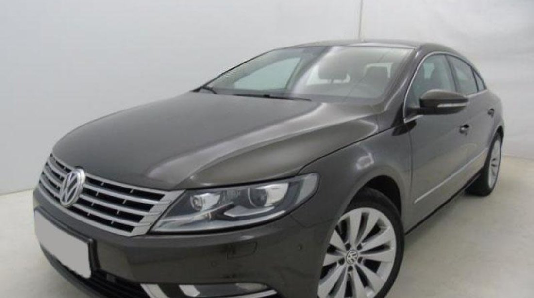 VW Passat CC 2.0 TDI BlueMotion Technology 140 CP DSG 6+1 Start/Stop 2012