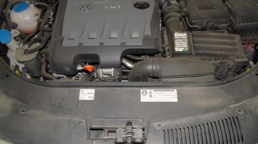 VW Passat CC 2.0 TDI BlueMotion Technology 140 CP DSG 6+1 Start/Stop 2012