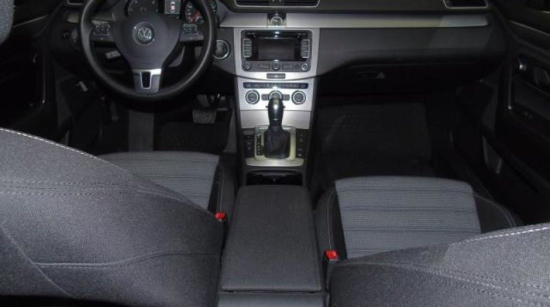 VW Passat CC 2.0 TDI BlueMotion Technology 140 CP DSG 6+1 Start/Stop 2012