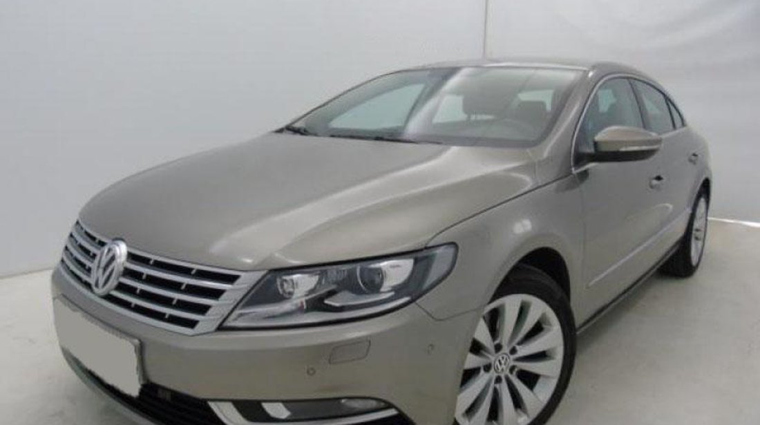 VW Passat CC 2.0 TDI BlueMotion Technology 140 CP DSG 6+1 Start/Stop 2012