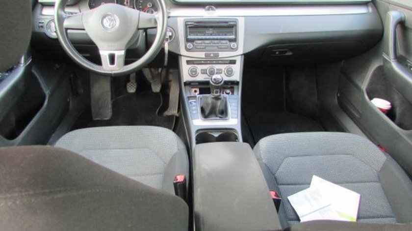 VW Passat CL BlueMotion Technology 2.0 TDI 140 CP M6 Start&Stop 2012
