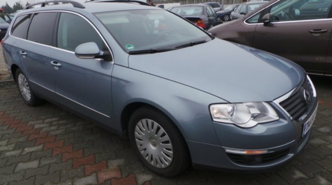 VW Passat Combi 2.0TDI Clima jud. Timis 2009